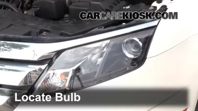 2011 Ford Fusion SEL 2.5L 4 Cyl. Luces Luz de carretera (reemplazar foco) 